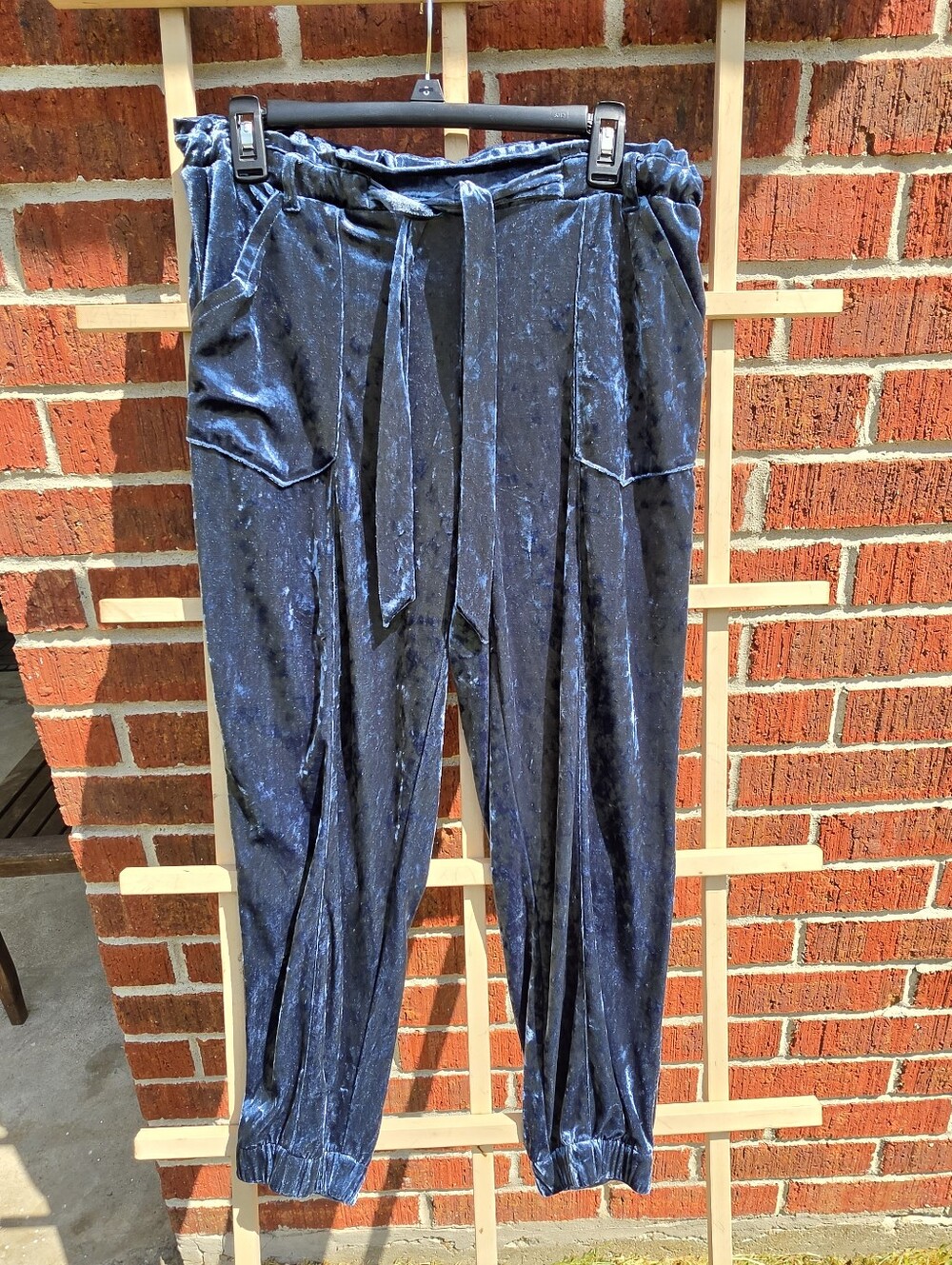 Jolt Deep Blue Crushed Velvet Jogger M